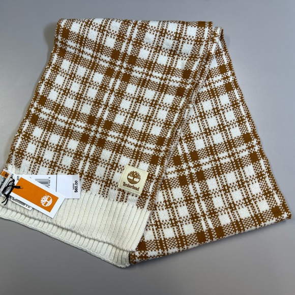 NWT Timberland Cozy Plaid Scarf 🧣 - Picture 5 of 6